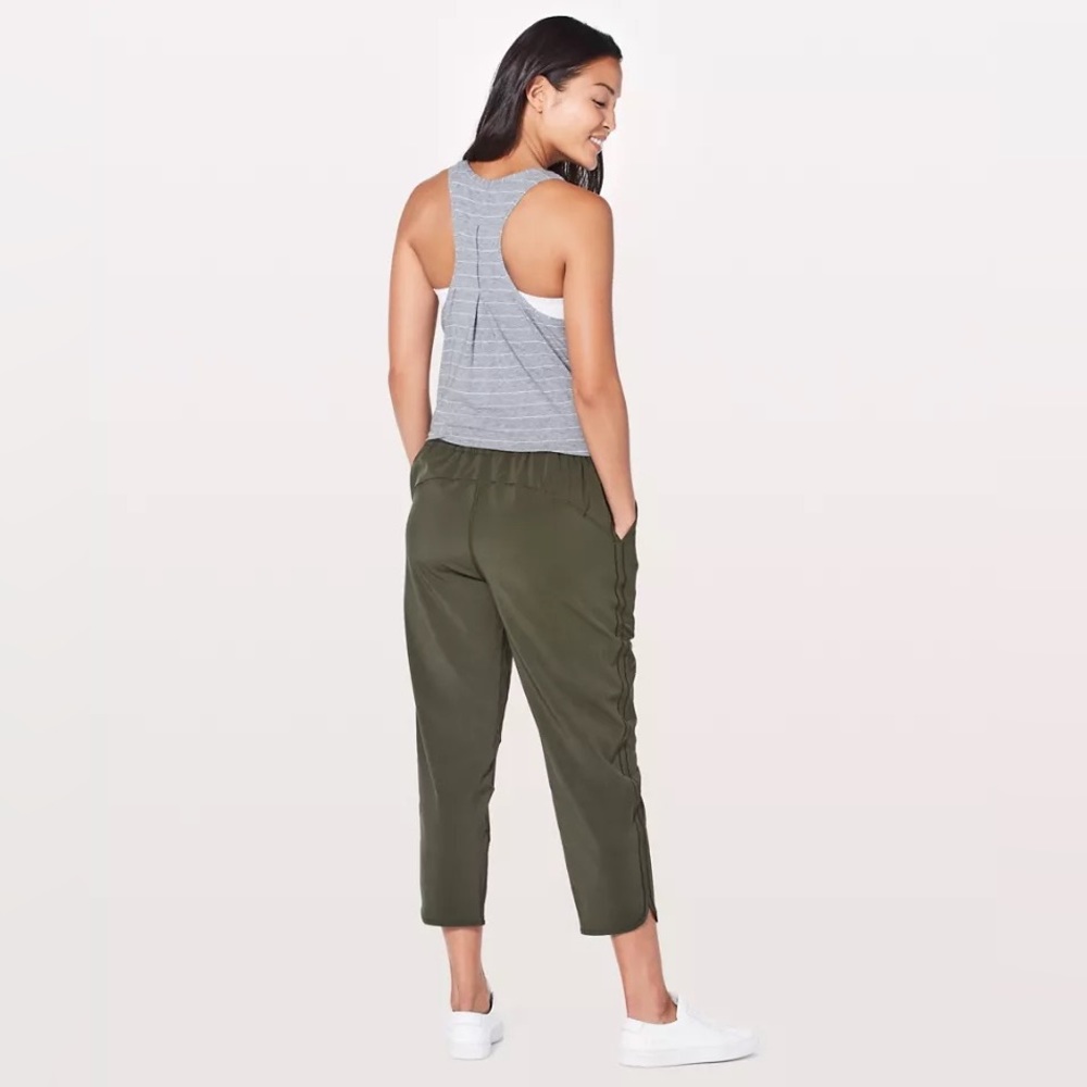 Lululemon Keep It Classic Crop 23” - Picture 6 of 8